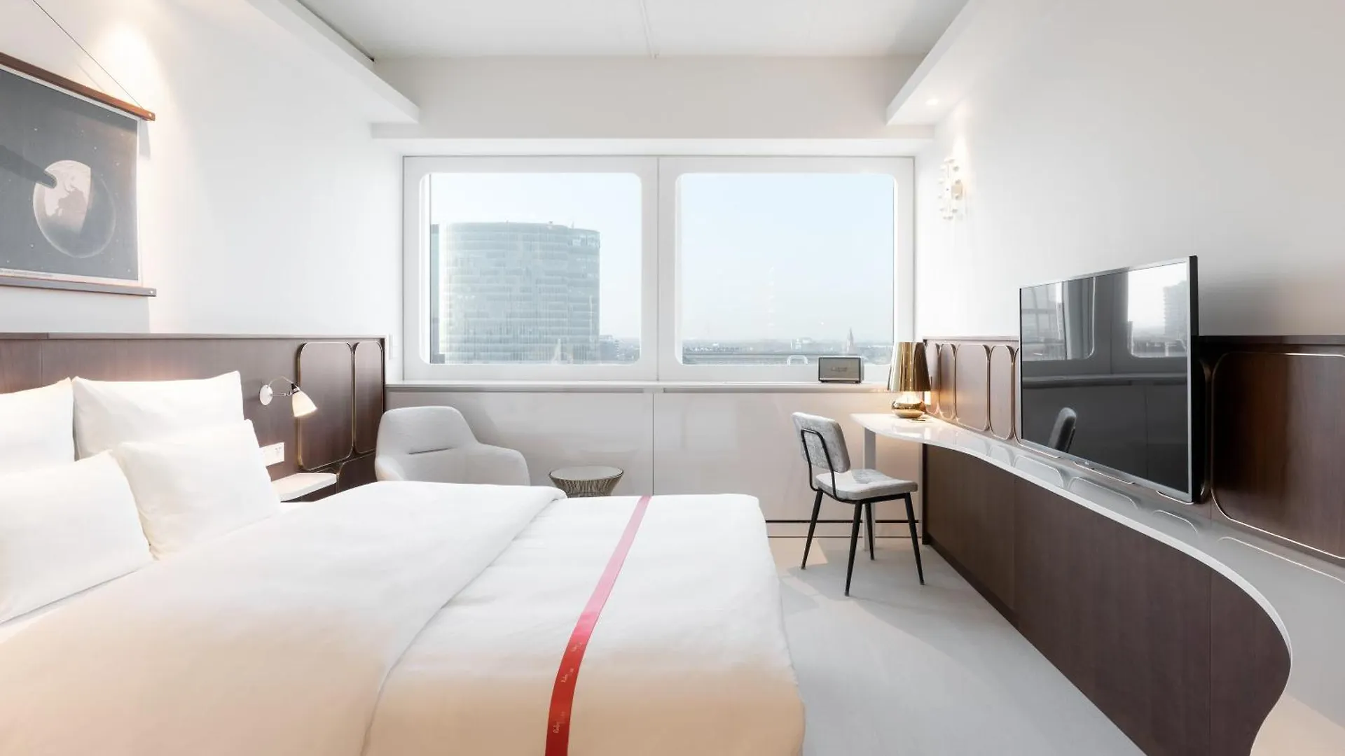Ruby Luna Hotel デュッセルドルフ
